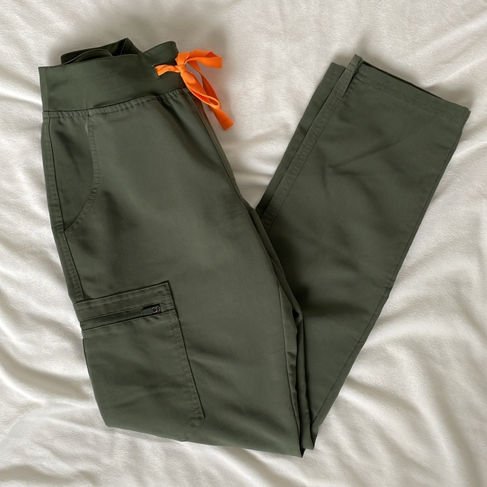 Figs Yola Scrub Pants